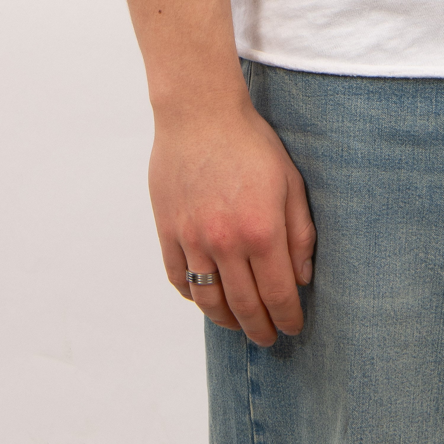 DETAIL237475